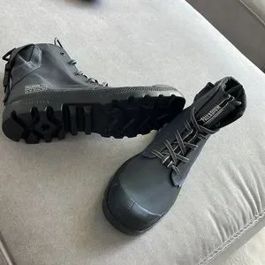 NEVER WORN Palladium gray boots BAGGY – Palladium US main image 3